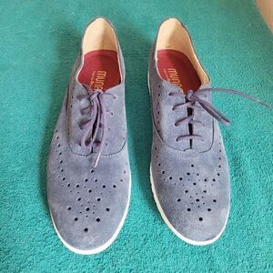 Munro suede loafer size 8N women